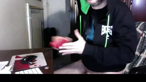 kissofbanned1983 online show from November 19, 2025, 10:37 am