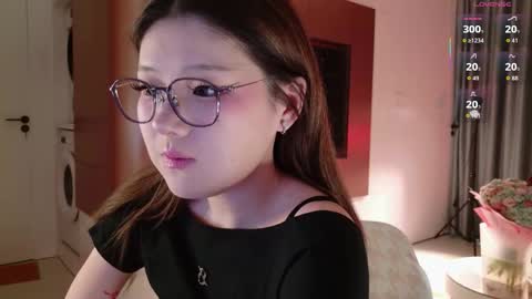 Aya   online show from September 21, 2025, 3:41 am