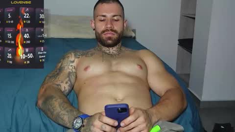 kite__ online show from November 27, 2025, 4:03 am