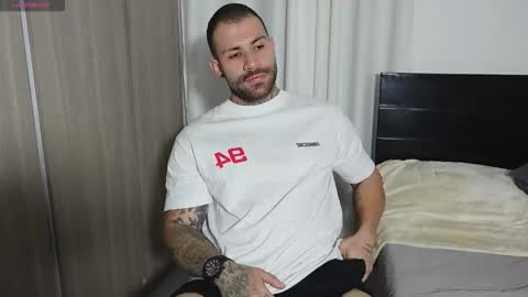 Snapshot of kite__ chatting on January 17, 2026, 11:52 pm kite__ online show from January 17, 2026, 11:52 pm