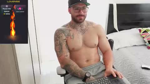 Snapshot of kite__ chatting on February 12, 2026, 2:56 pm kite__ online show from February 12, 2026, 2:56 pm