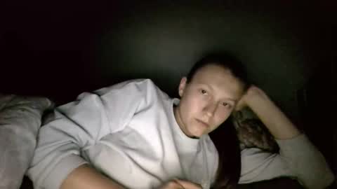 kiti_kitiss online show from September 18, 2025, 8:33 pm