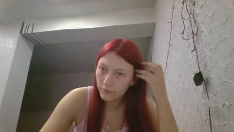 kiti_kitiss online show from March 22, 2026, 4:32 pm