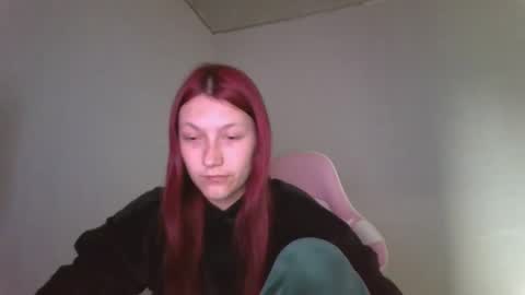Snapshot of kiti_kitiss chatting on April 17, 2026, 9:23 am kiti_kitiss online show from April 17, 2026, 9:23 am