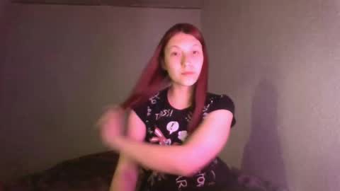 Snapshot of kiti_kitiss chatting on April 27, 2026, 5:33 pm kiti_kitiss online show from April 27, 2026, 5:33 pm