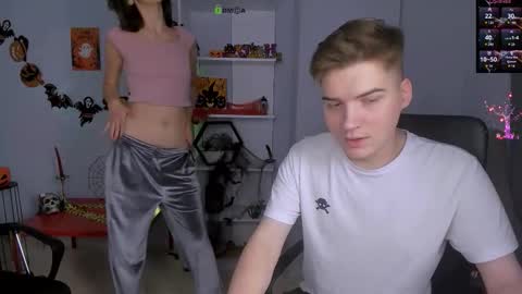 kitniss online show from October 29, 2025, 8:21 pm