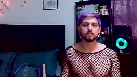 Alejandro online show from October 3, 2025, 7:55 pm