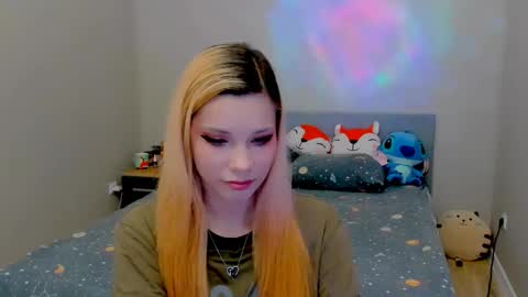 Alissa online show from October 3, 2025, 7:44 pm