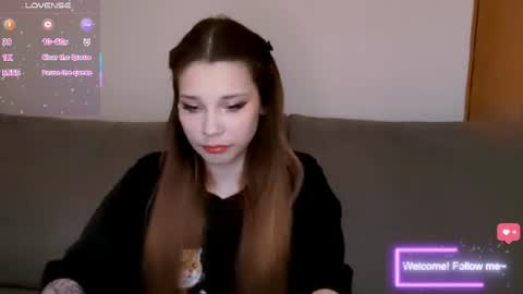 Snapshot of kitten_alisa chatting on July 19, 2026, 5:38 pm Alissa online show from July 19, 2026, 5:38 pm
