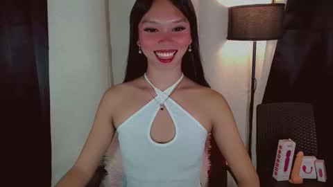 KITTY online show from October 22, 2025, 8:52 pm