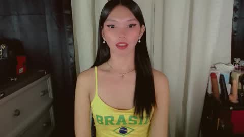 KITTY online show from May 16, 2026, 12:40 am