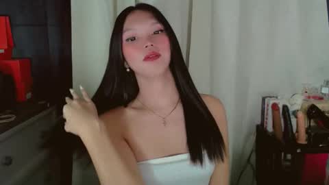 KITTY online show from May 27, 2026, 9:23 pm