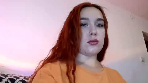 kitty333019 online show from July 19, 2026, 9:18 pm