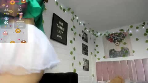  KITTY online show from December 2, 2025, 8:15 pm