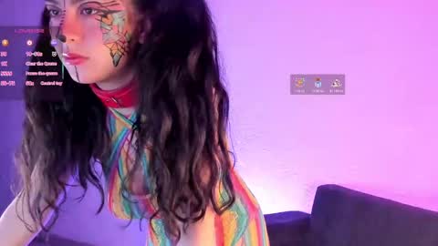 kitty__chs online show from October 30, 2025, 1:45 pm