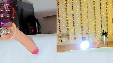 Snapshot of kitty__rosse__ chatting on October 10, 2025, 10:25 am Kitty online show from October 10, 2025, 10:25 am