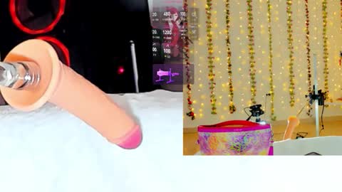 Snapshot of kitty__rosse__ chatting on October 17, 2025, 10:40 am Kitty online show from October 17, 2025, 10:40 am