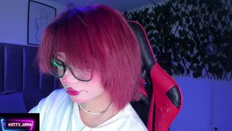 Camila online show from October 2, 2025, 2:29 am