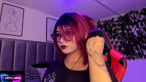 Camila online show from January 15, 2026, 2:38 am