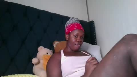 Snapshot of kitty_kerry chatting on November 6, 2025, 2:34 am kitty_kerry online show from November 6, 2025, 2:34 am