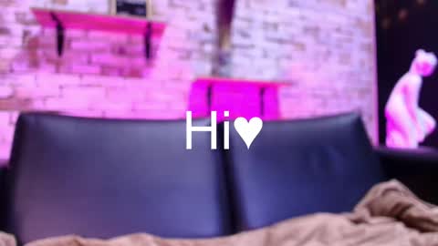 Kitty online show from October 7, 2025, 2:20 am