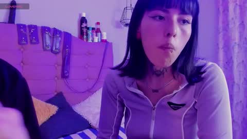 kitty_matias_ls online show from February 25, 2026, 8:40 pm
