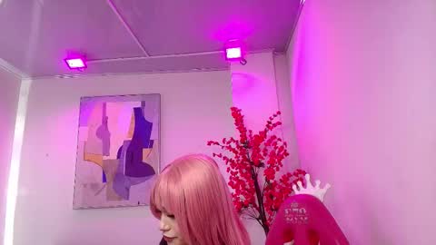 Snapshot of kitty_rouusse chatting on October 4, 2025, 7:34 pm Kitty online show from October 4, 2025, 7:34 pm