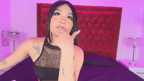 Snapshot of kitty_rouusse chatting on October 11, 2025, 6:50 pm Kitty online show from October 11, 2025, 6:50 pm