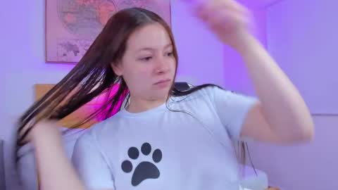 K I T T Y online show from February 9, 2026, 12:31 pm