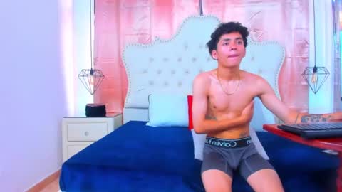 Snapshot of kittyandjackk chatting on September 22, 2025, 7:05 pm KittyANDjackk online show from September 22, 2025, 7:05 pm