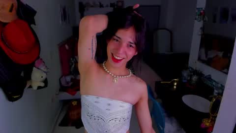 KittyChanel online show from January 9, 2026, 7:55 am