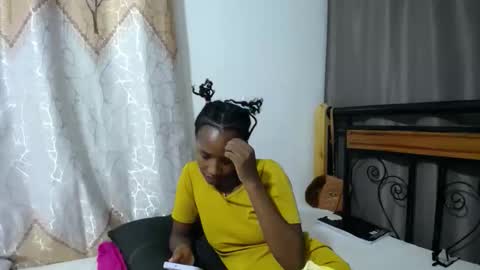 Fay online show from April 19, 2026, 6:54 pm