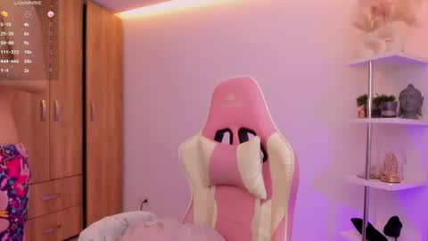 kitty online show from June 24, 2026, 4:11 am