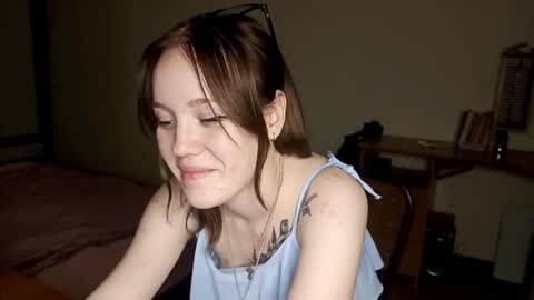 Snapshot of kittyjennys chatting on September 29, 2025, 3:50 pm kittyjennys online show from September 29, 2025, 3:50 pm
