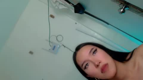 Snapshot of kittylickerfucker69 chatting on January 7, 2025, 7:20 am Grace online show from January 7, 2025, 7:20 am