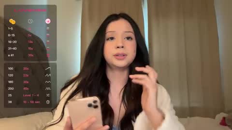 Snapshot of kittymia8 chatting on December 19, 2024, 9:06 pm mia online show from December 19, 2024, 9:06 pm