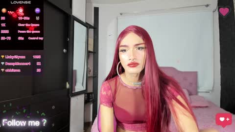 Snapshot of kittyqueen01 chatting on December 13, 2024, 9:02 am Tatiana Guerrero online show from December 13, 2024, 9:02 am