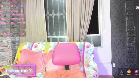 Snapshot of kittyqueen01 chatting on February 20, 2025, 3:12 am Tatiana Guerrero online show from February 20, 2025, 3:12 am