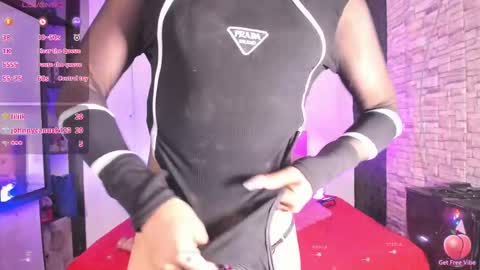 Snapshot of kittyqueen01 chatting on March 12, 2025, 10:37 am Tatiana Guerrero online show from March 12, 2025, 10:37 am