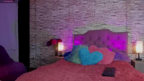 Snapshot of kittyqueen01 chatting on September 17, 2025, 4:25 am Tatiana Guerrero online show from September 17, 2025, 4:25 am