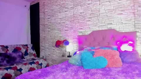 Snapshot of kittyqueen01 chatting on October 17, 2025, 1:31 am Tatiana Guerrero online show from October 17, 2025, 1:31 am