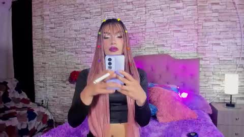 Snapshot of kittyqueen01 chatting on October 21, 2025, 5:19 am Tatiana Guerrero online show from October 21, 2025, 5:19 am