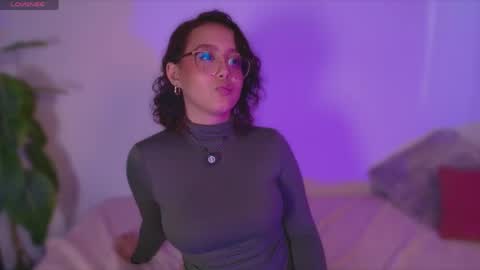 Sophie online show from April 16, 2026, 9:39 pm