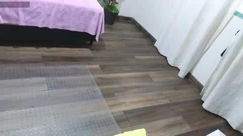 Kitty  online show from March 6, 2025, 6:59 pm