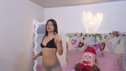 Kitty  online show from March 12, 2025, 1:25 am