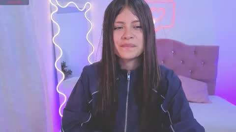 Kitty  online show from September 15, 2025, 11:54 am