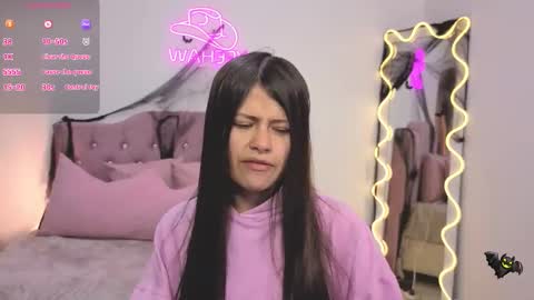 Kitty  online show from October 29, 2025, 11:56 am