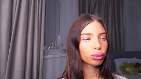 Snapshot of kittyummy chatting on October 22, 2025, 5:13 pm Alice online show from October 22, 2025, 5:13 pm