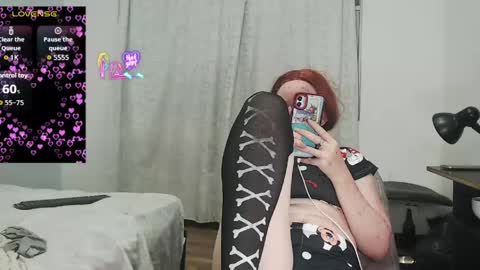 Snapshot of kittywhiteass chatting on May 20, 2026, 8:09 am kittywhiteass online show from May 20, 2026, 8:09 am