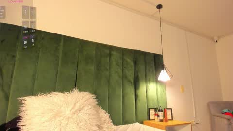 K I T T Y Y  online show from November 3, 2025, 9:16 pm